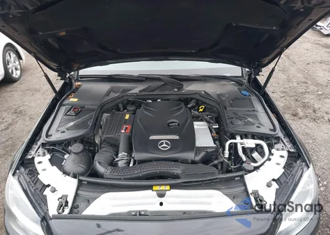 2016 Mercedes-Benz C 300 4Matic из США, поврежденный, VIN WDDWF4KB1GR144280